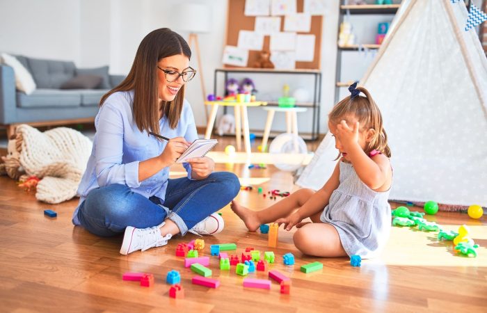 parents-guide-to-in-home-ABA-therapy parents-guide-to-in-home-ABA-therapy